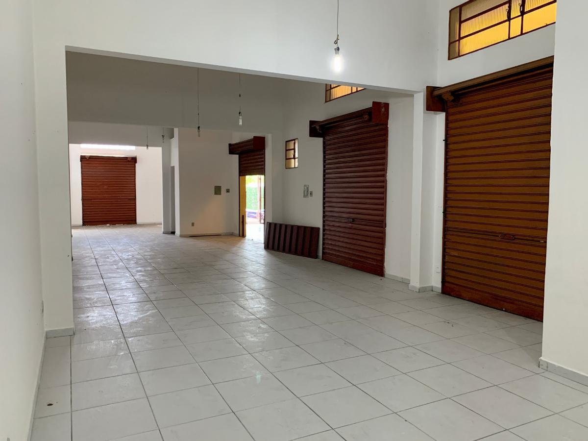 Andar, Serrano, 0 Quarto, 1 Vaga