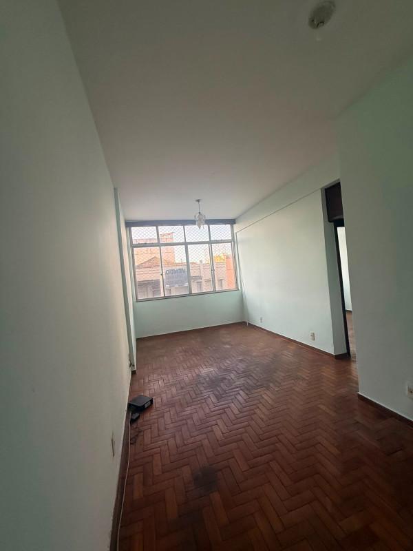 Apartamento, Centro, 2 Quartos, 0 Vaga