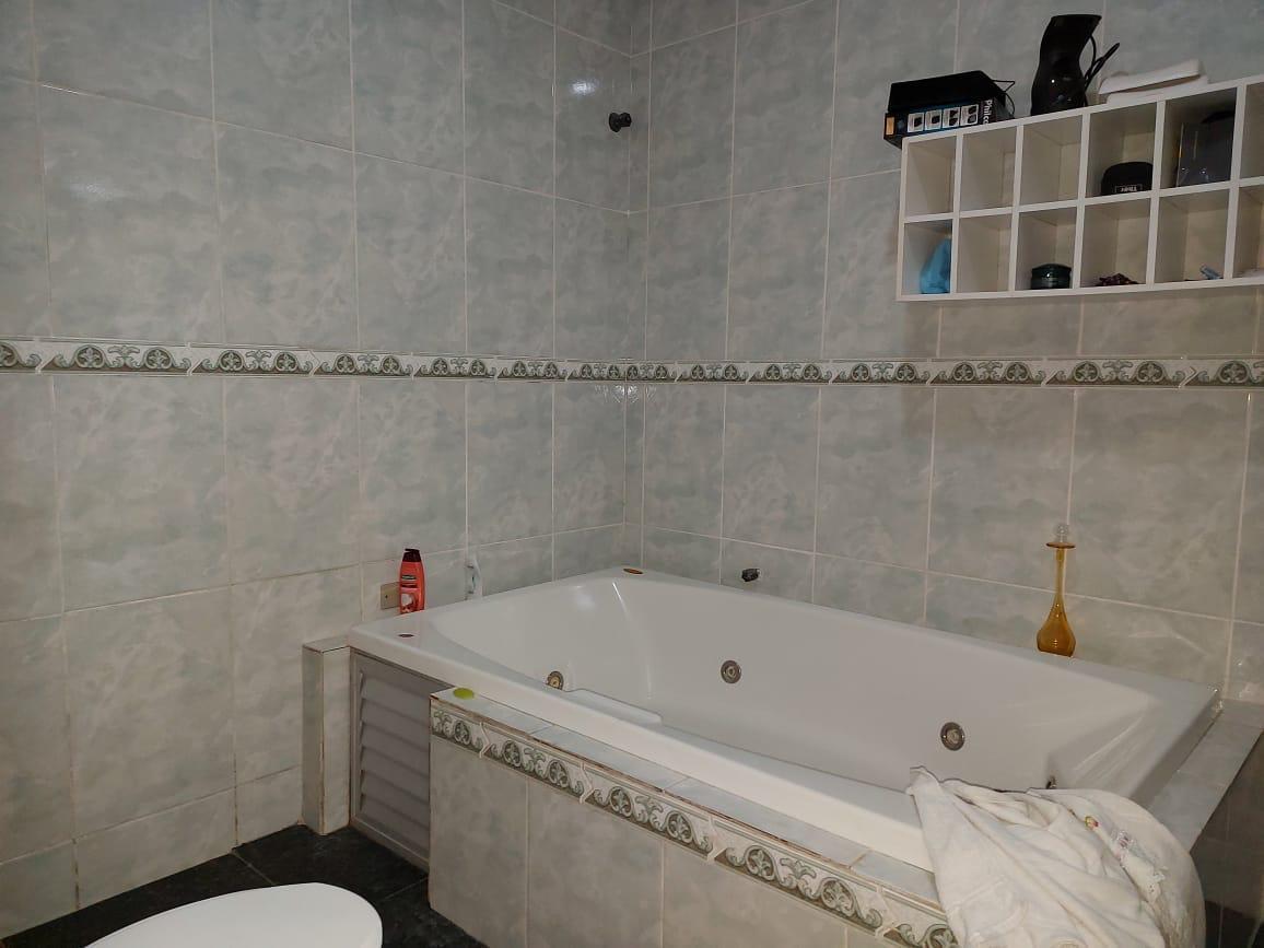 Casa, Nova Suíssa, 6 Quartos, 6 Vagas, 2 Suítes