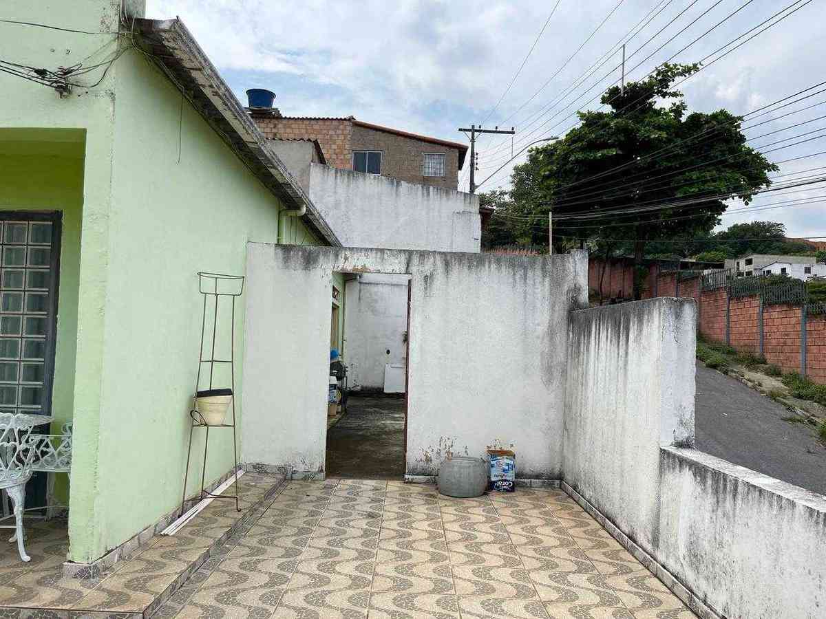 Casa, Ernesto do Nascimento(barreiro), 2 Quartos, 2 Vagas
