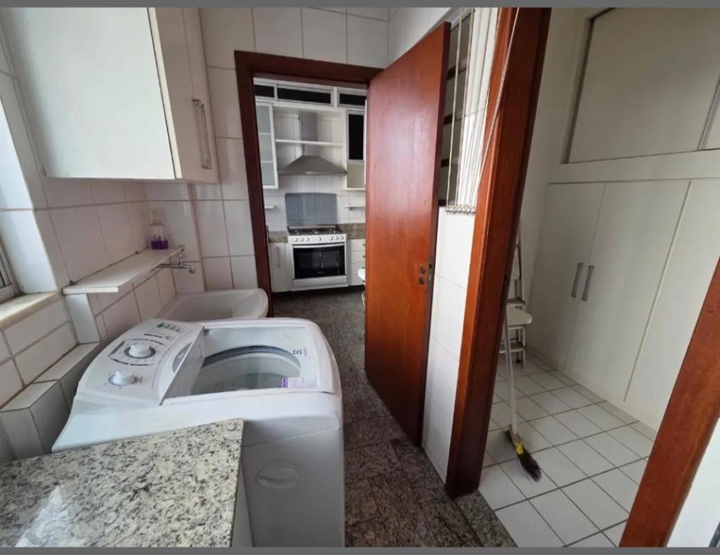 Cobertura, Calafate, 4 Quartos, 2 Vagas, 1 Suíte