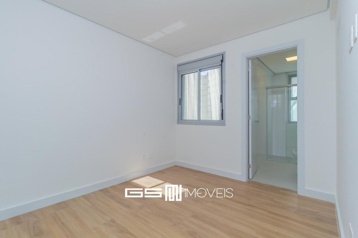 Apartamento, Sagrada Família, 3 Quartos, 2 Vagas, 1 Suíte