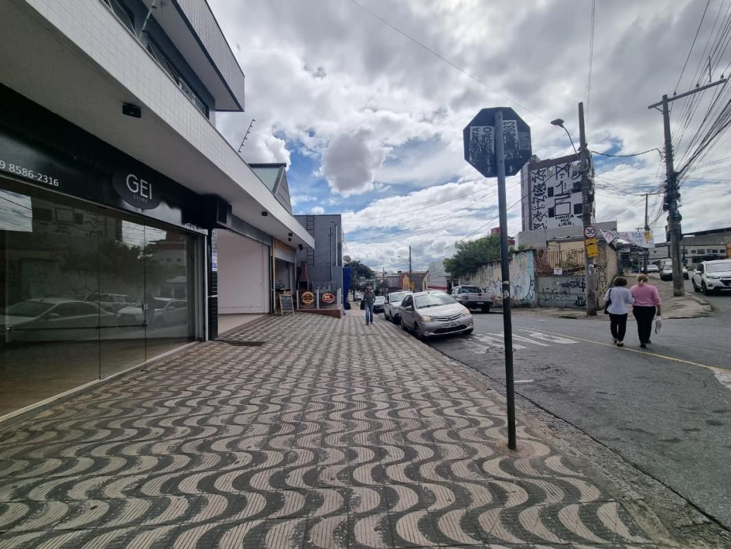 Andar, Das Industrias I (barreiro), 0 Quarto, 0 Vaga