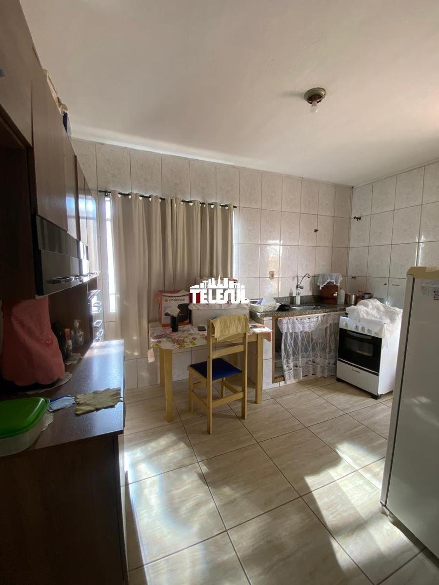 Casa, São Sebastião, 2 Quartos, 0 Vaga
