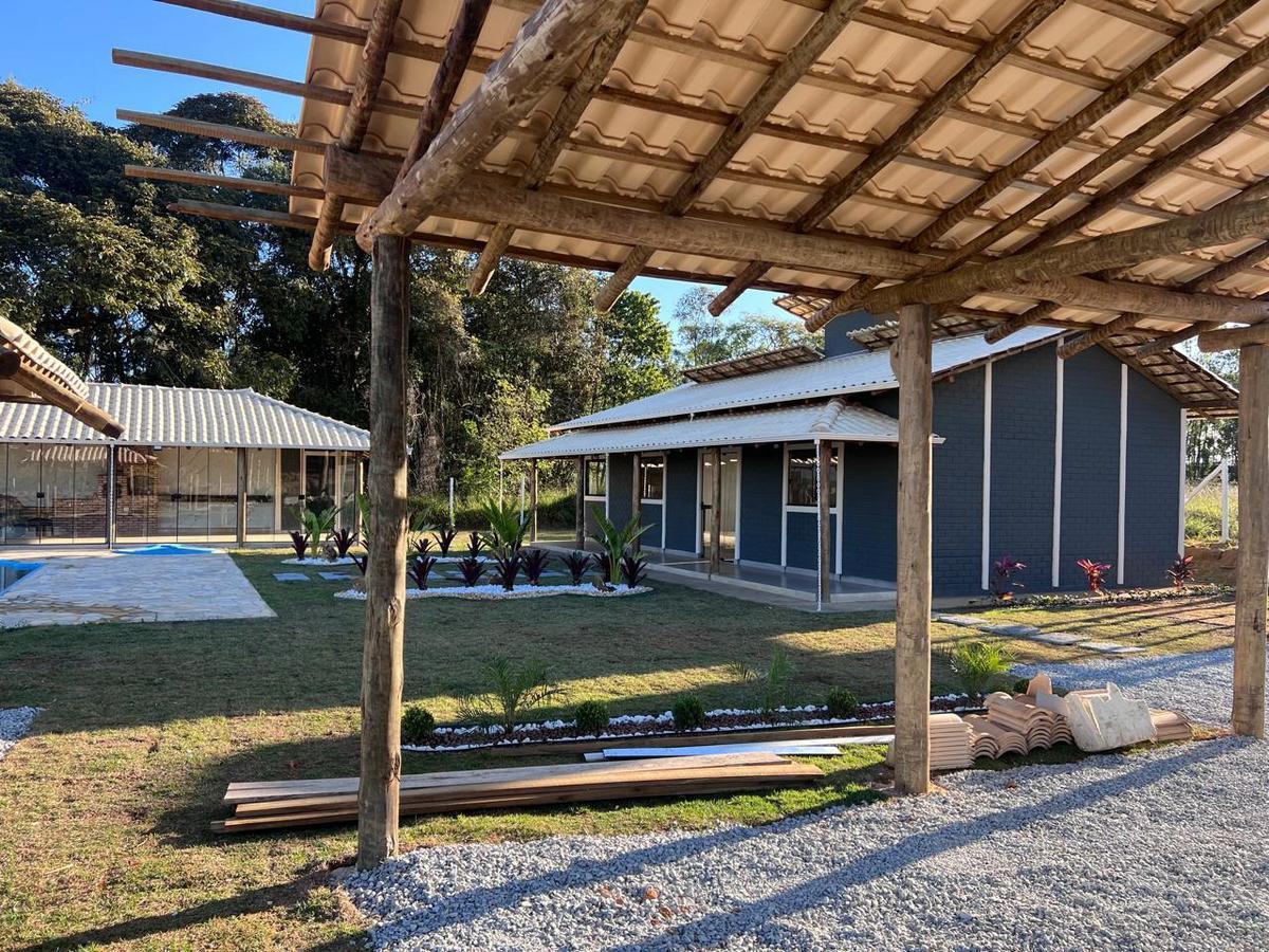 Fazenda, Centro, 3 Quartos, 10 Vagas, 2 Suítes