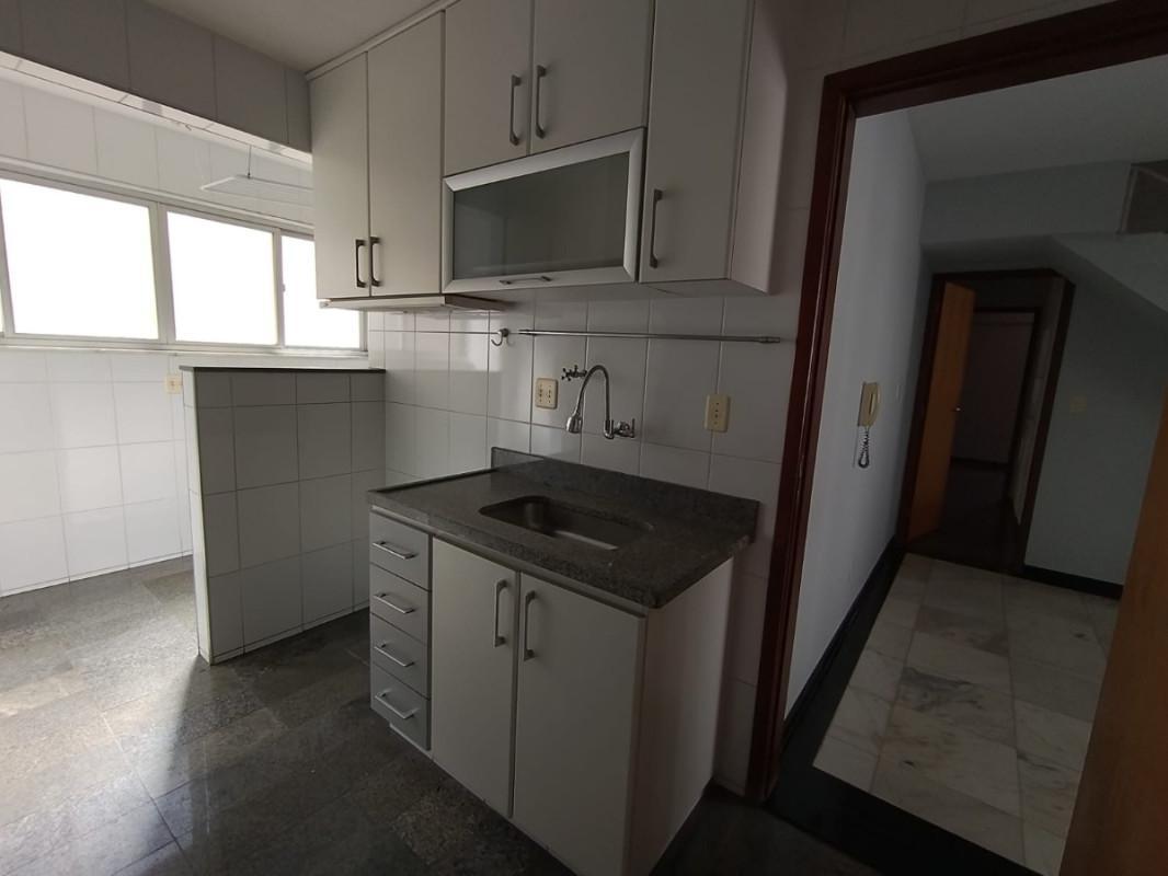 Cobertura, Prado, 3 Quartos, 2 Vagas, 1 Suíte