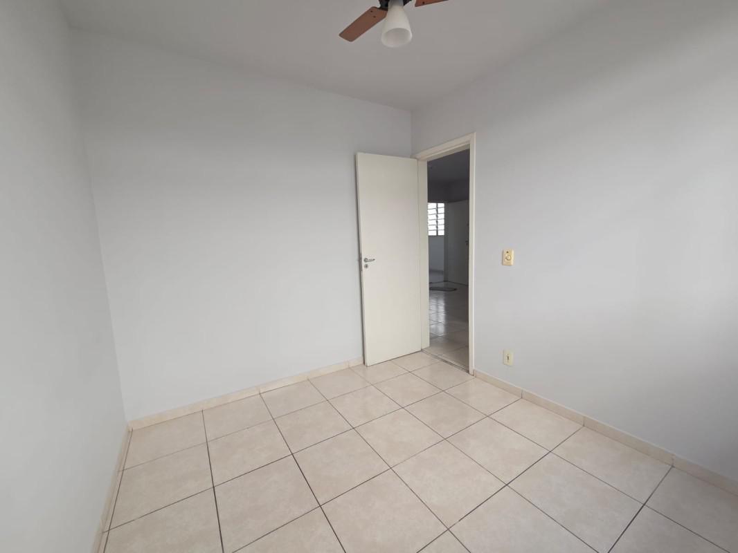 Apartamento, Distrito Industrial Doutor Hélio Pentagna Guimarães, 2 Quartos, 1 Vaga