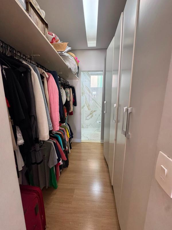 Casa, Masterville, 3 Quartos, 4 Vagas, 1 Suíte