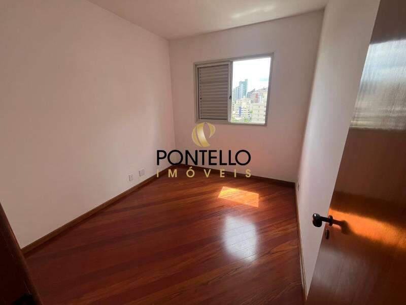 Apartamento, Funcionários, 3 Quartos, 2 Vagas, 1 Suíte