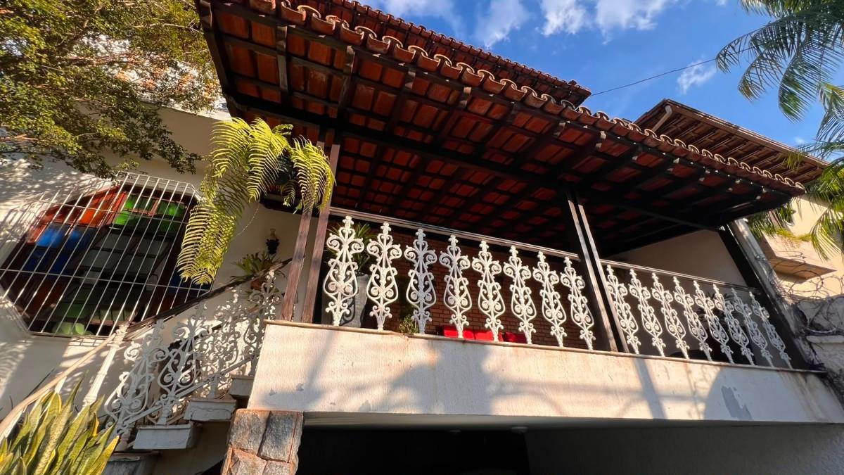 Casa, São Lucas, 4 Quartos, 4 Vagas, 1 Suíte
