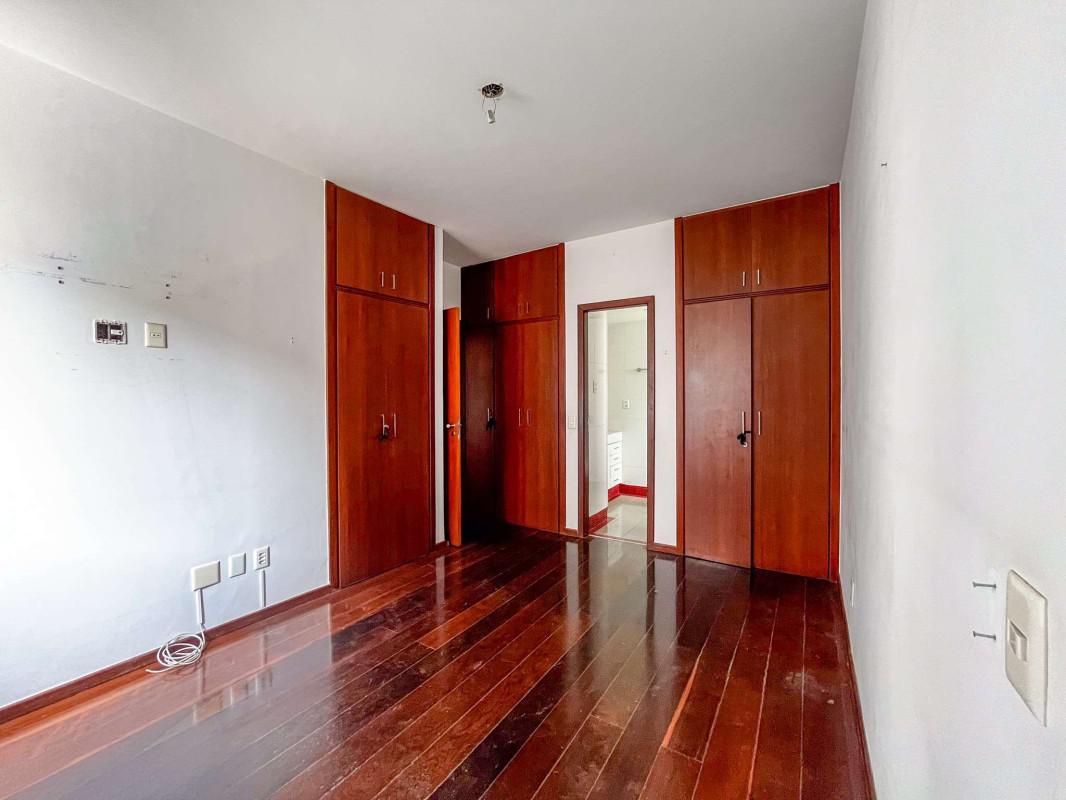 Apartamento, Santo Agostinho, 4 Quartos, 2 Vagas, 1 Suíte