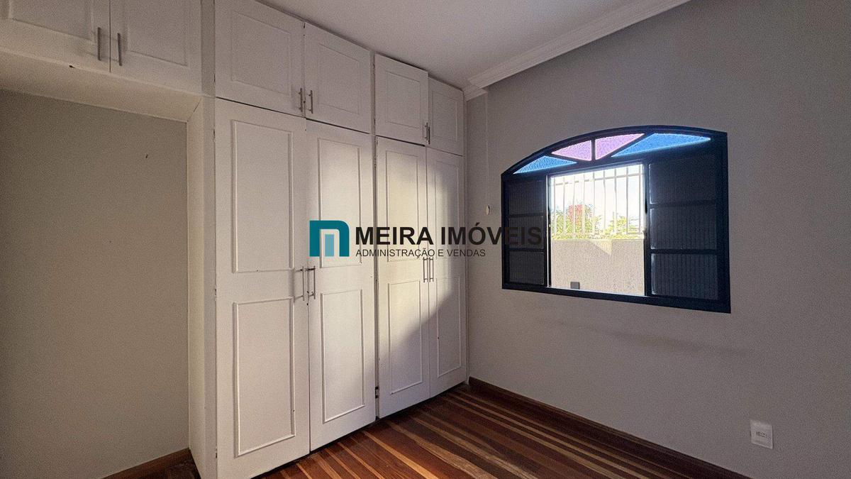 Apartamento, Luxemburgo, 4 Quartos, 1 Vaga, 1 Suíte