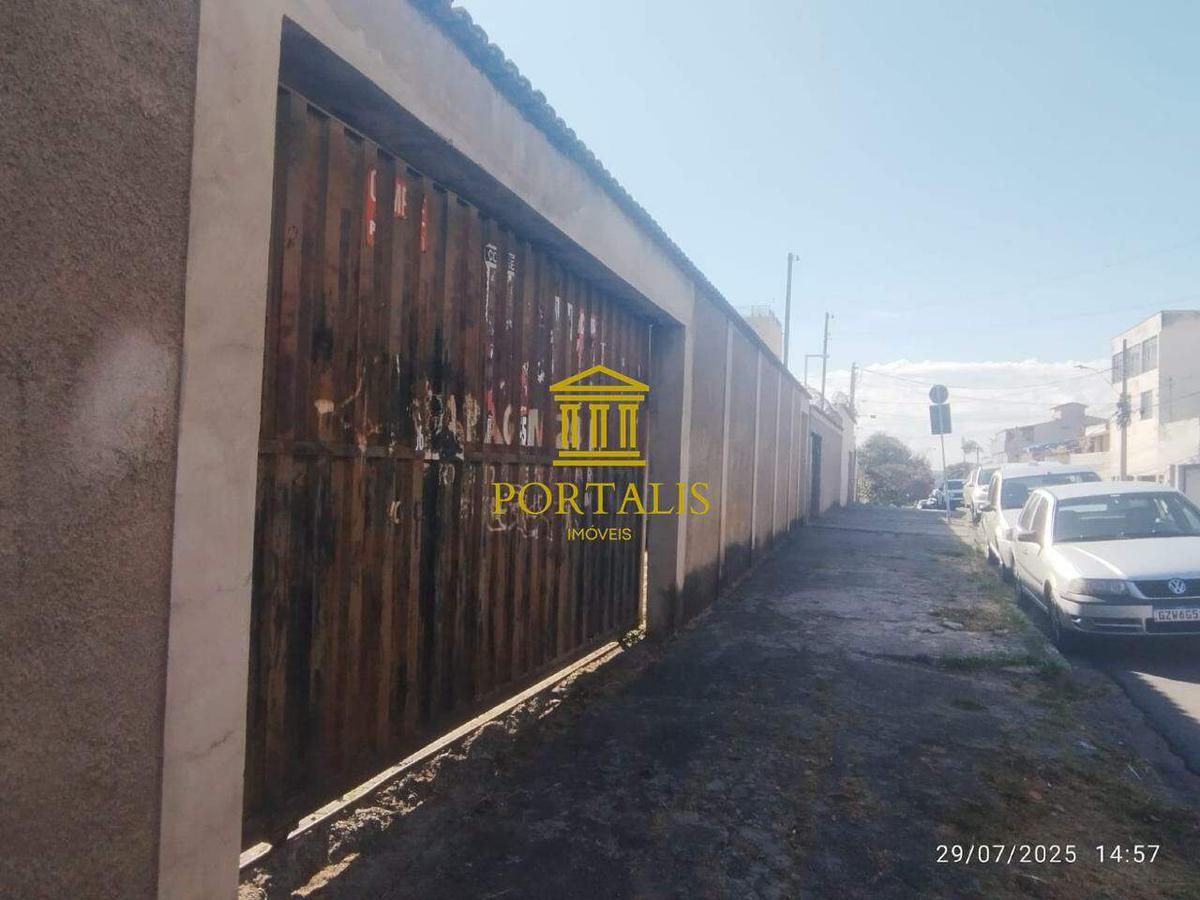 Lote, Cachoeirinha, 0 Quarto, 0 Vaga