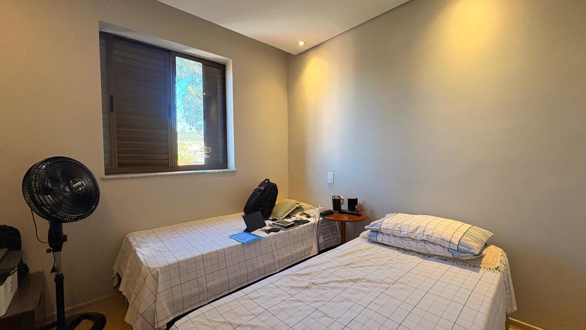 Apartamento, Vila Paris, 3 Quartos, 2 Vagas, 1 Suíte
