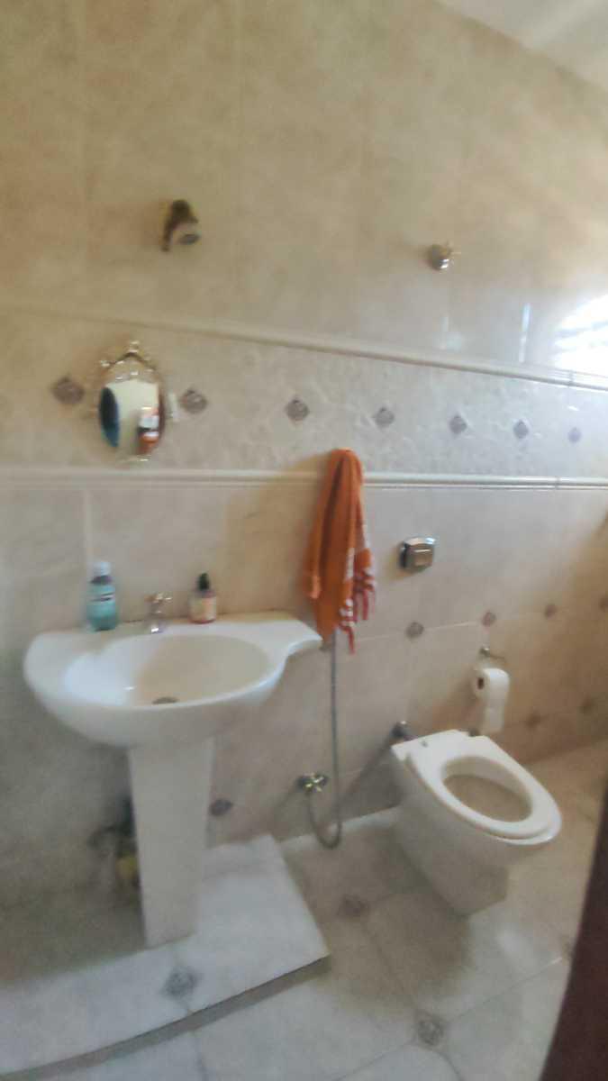 Casa, Itapoã, 3 Quartos, 8 Vagas, 1 Suíte