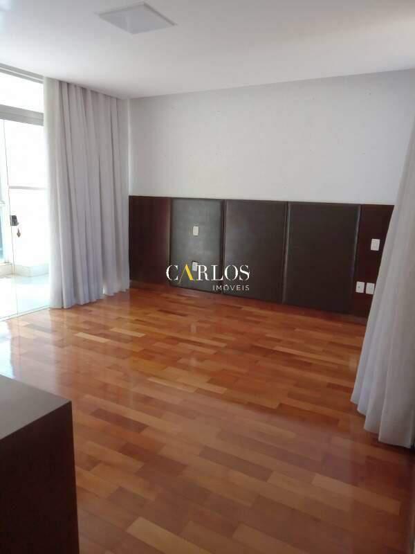 Casa, Braúnas, 4 Quartos, 12 Vagas, 2 Suítes