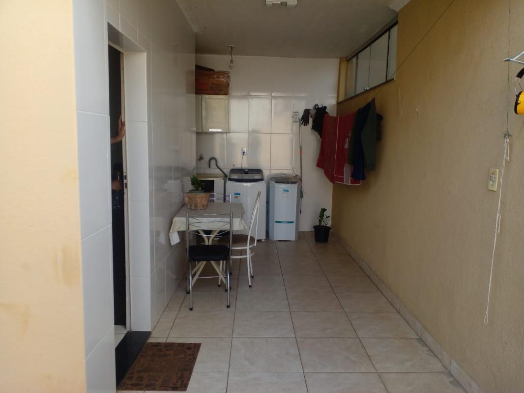 Casa, Fonte Grande, 2 Quartos, 3 Vagas