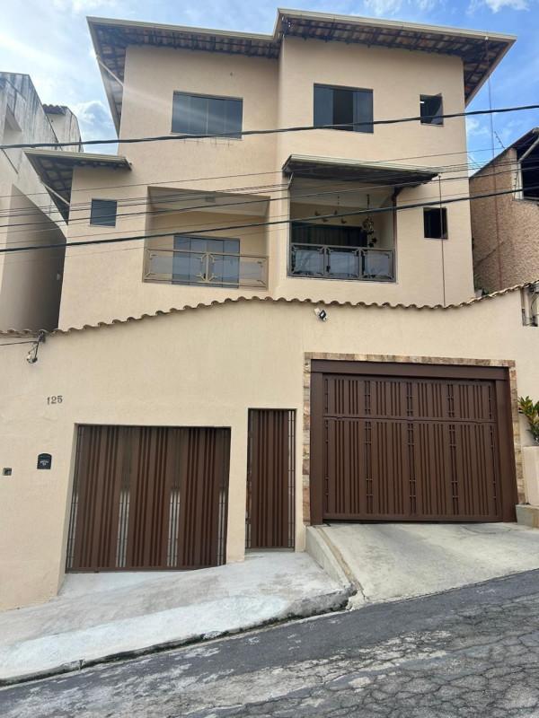 Casa, Fernão Dias, 3 Quartos, 4 Vagas, 1 Suíte