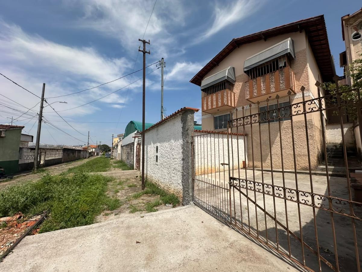 Apartamento, Centro, 2 Quartos, 2 Vagas