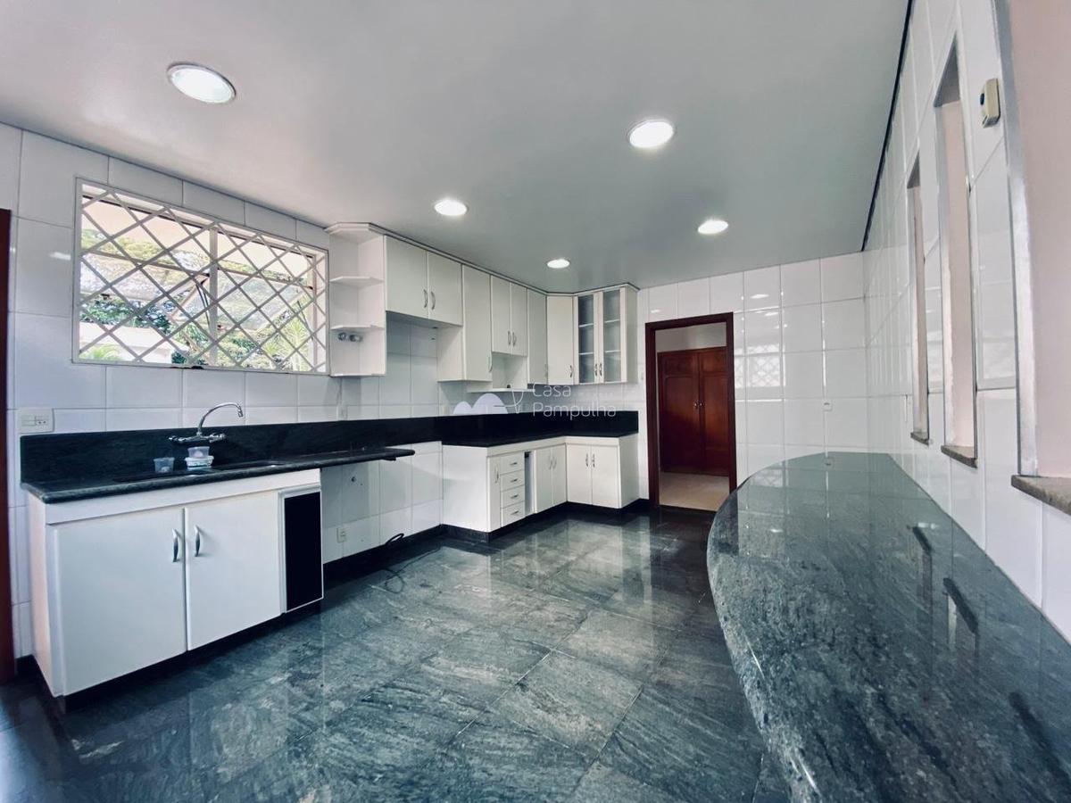 Casa, São Luiz (pampulha), 5 Quartos, 20 Vagas, 2 Suítes