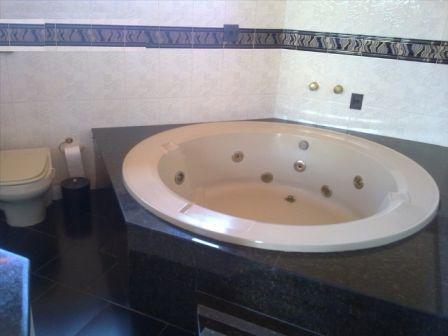 Casa, Vila Clóris, 6 Quartos, 3 Vagas, 3 Suítes