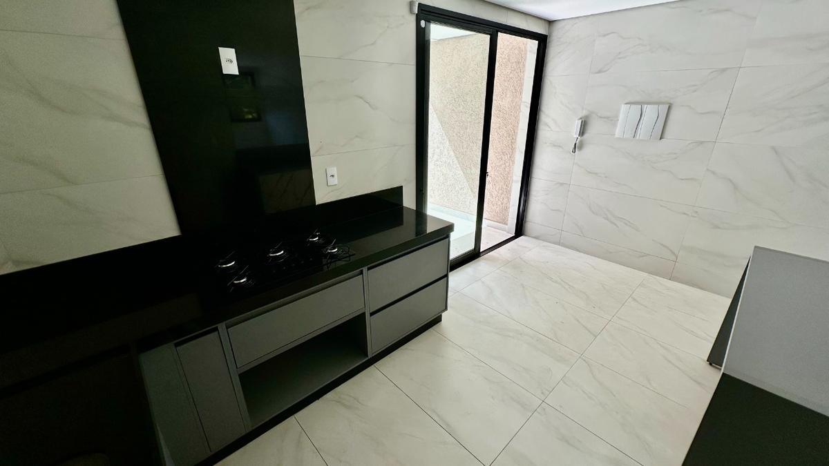 Casa, Itapoã, 3 Quartos, 4 Vagas, 1 Suíte