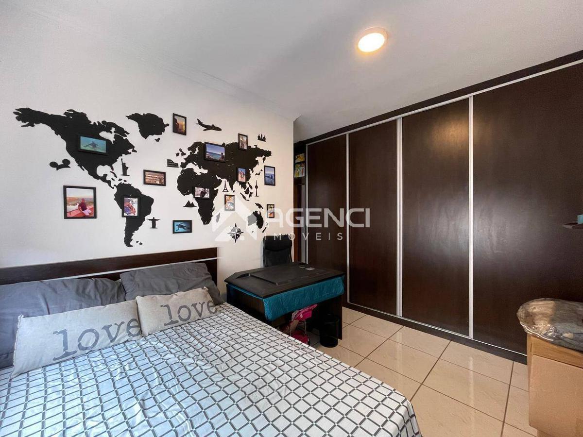 Casa, Parque Xangri-lá, 2 Quartos, 0 Vaga, 2 Suítes