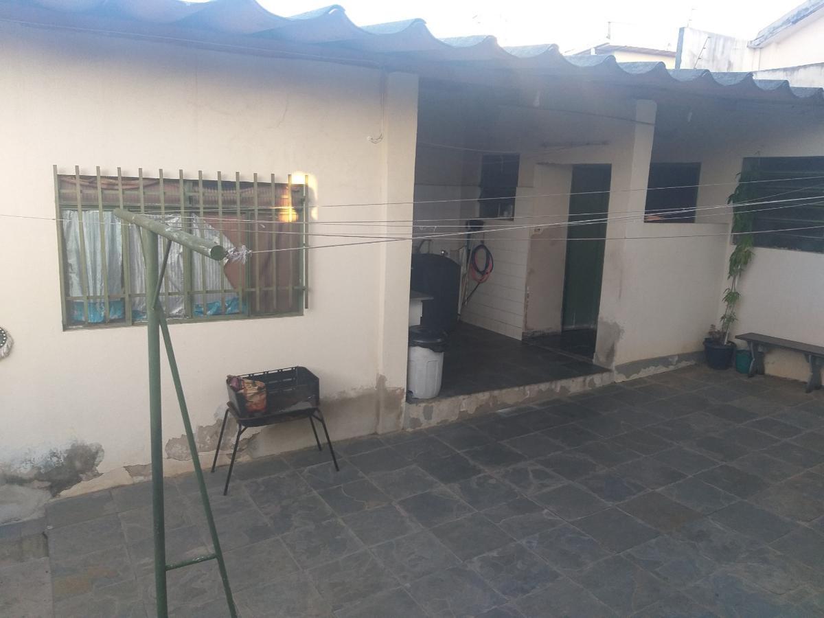Casa, Nova Floresta, 6 Quartos, 3 Vagas, 2 Suítes