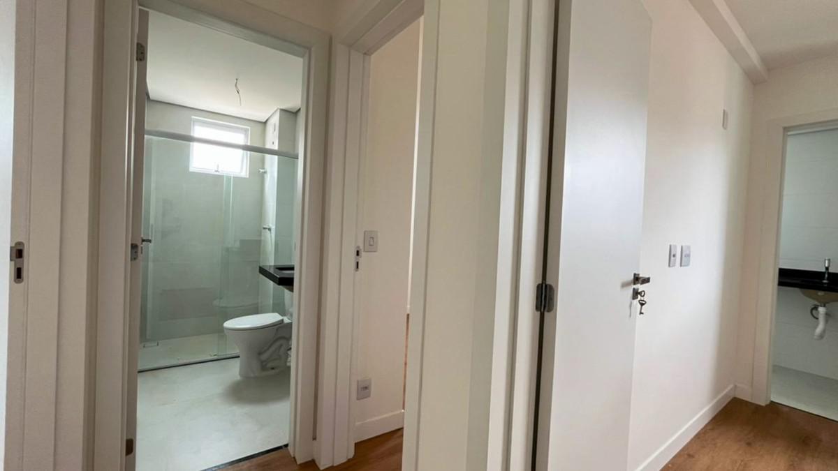 Apartamento, Sagrada Família, 3 Quartos, 2 Vagas, 1 Suíte
