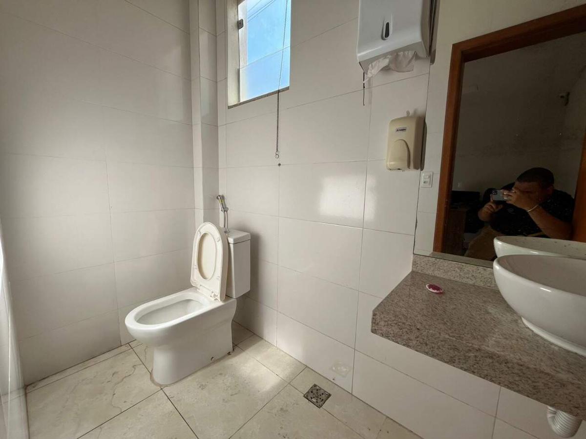 Casa, Estoril, 1 Quarto, 15 Vagas, 1 Suíte