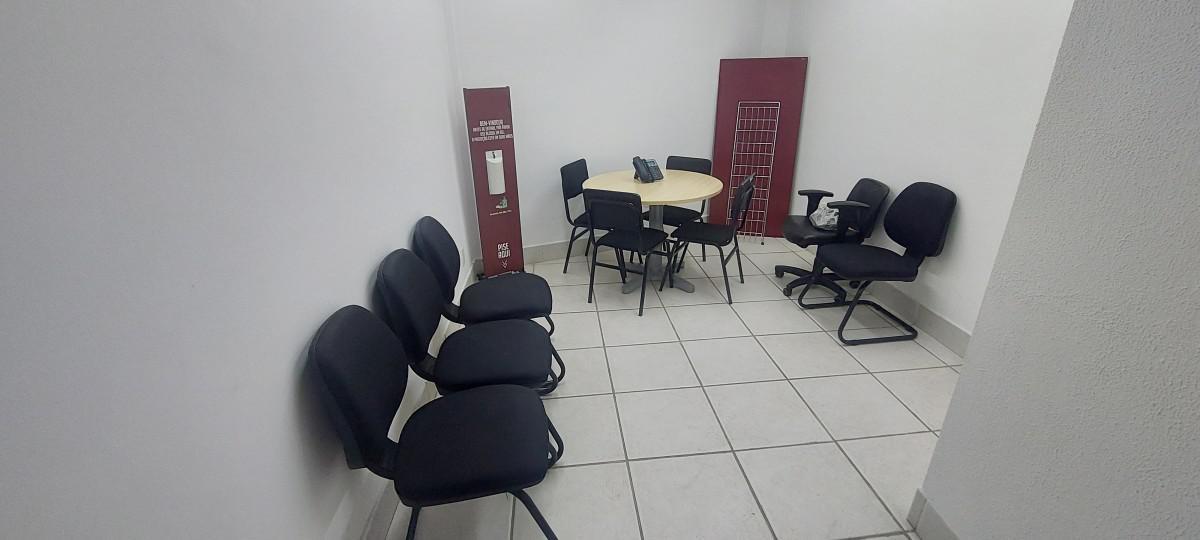 Andar, Savassi, 0 Quarto, 0 Vaga