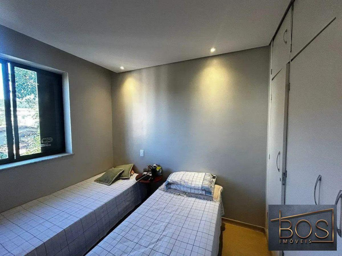 Apartamento, Vila Paris, 4 Quartos, 2 Vagas, 1 Suíte