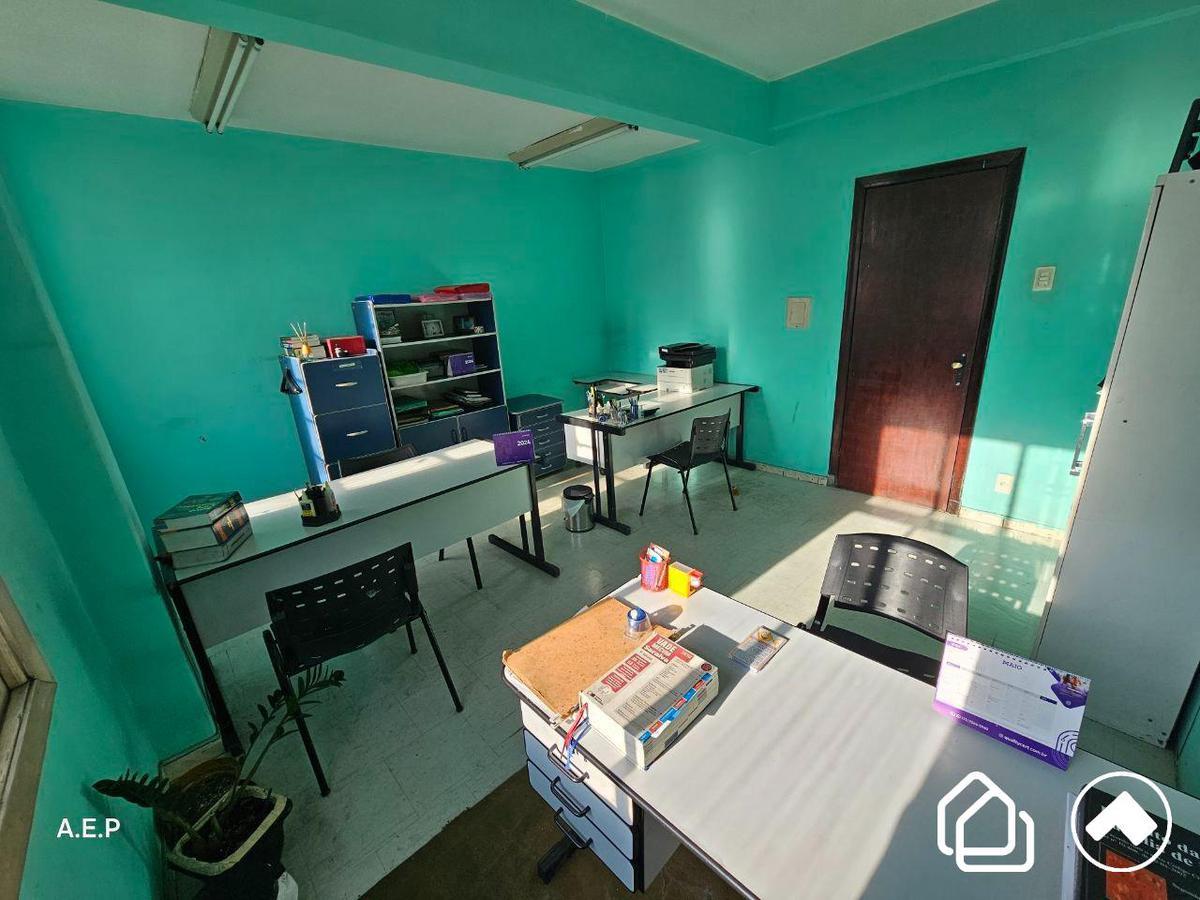 Sala, Centro