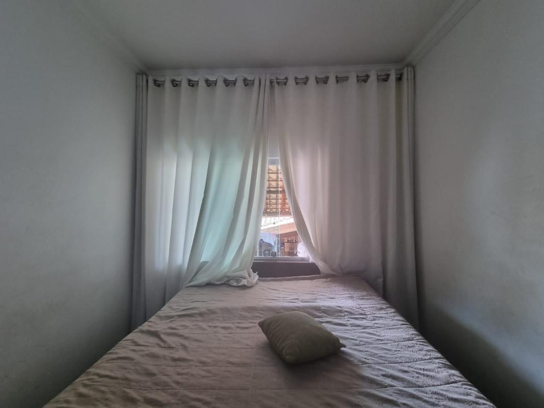 Casa, Europa, 3 Quartos, 2 Vagas, 1 Suíte