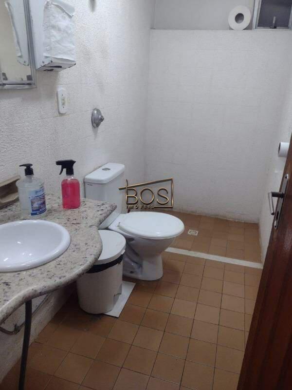 Prédio, Barro Preto, 0 Quarto, 2 Vagas