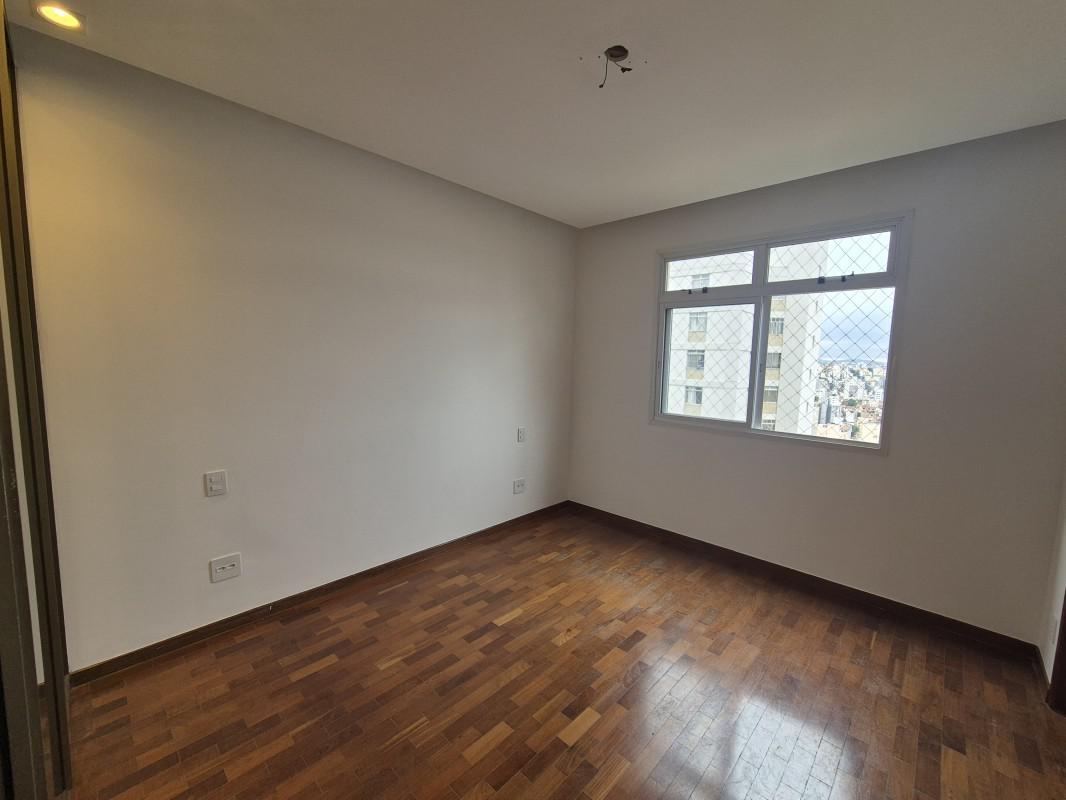 Apartamento, Grajaú, 4 Quartos, 2 Vagas, 1 Suíte