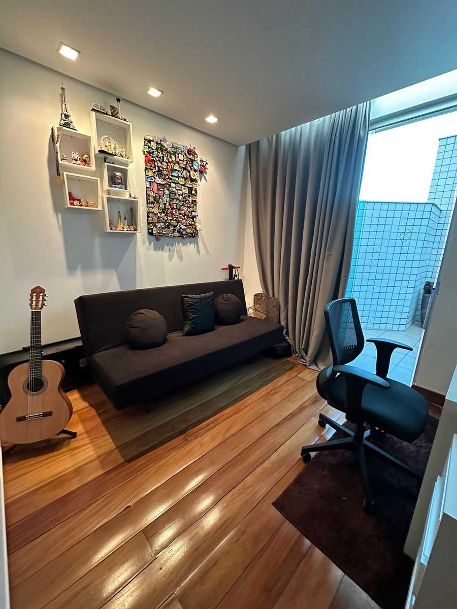 Apartamento, Castelo, 4 Quartos, 3 Vagas, 2 Suítes