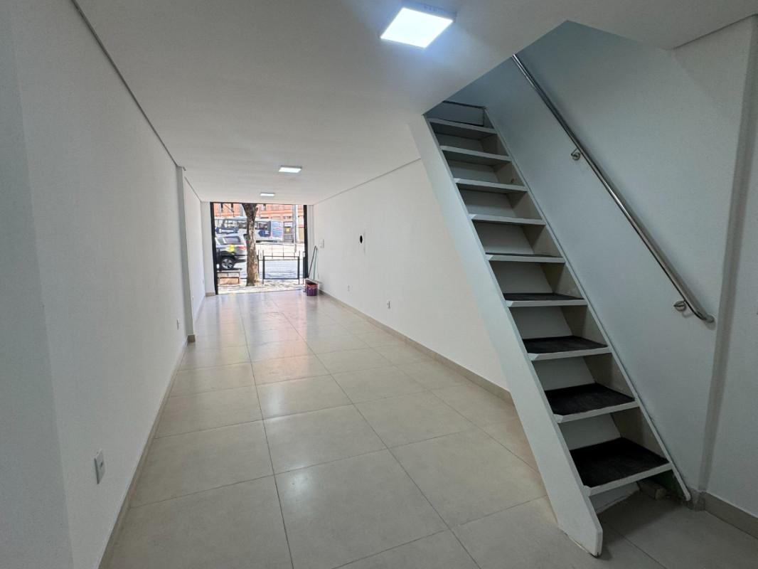 Andar, Centro, 0 Quarto, 0 Vaga