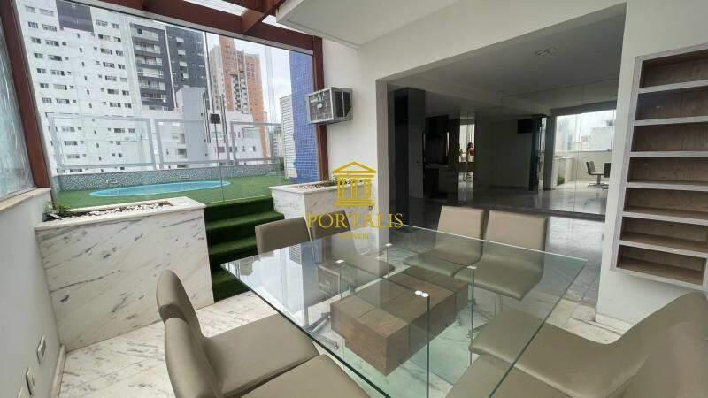 Cobertura, Funcionários, 3 Quartos, 2 Vagas, 1 Suíte