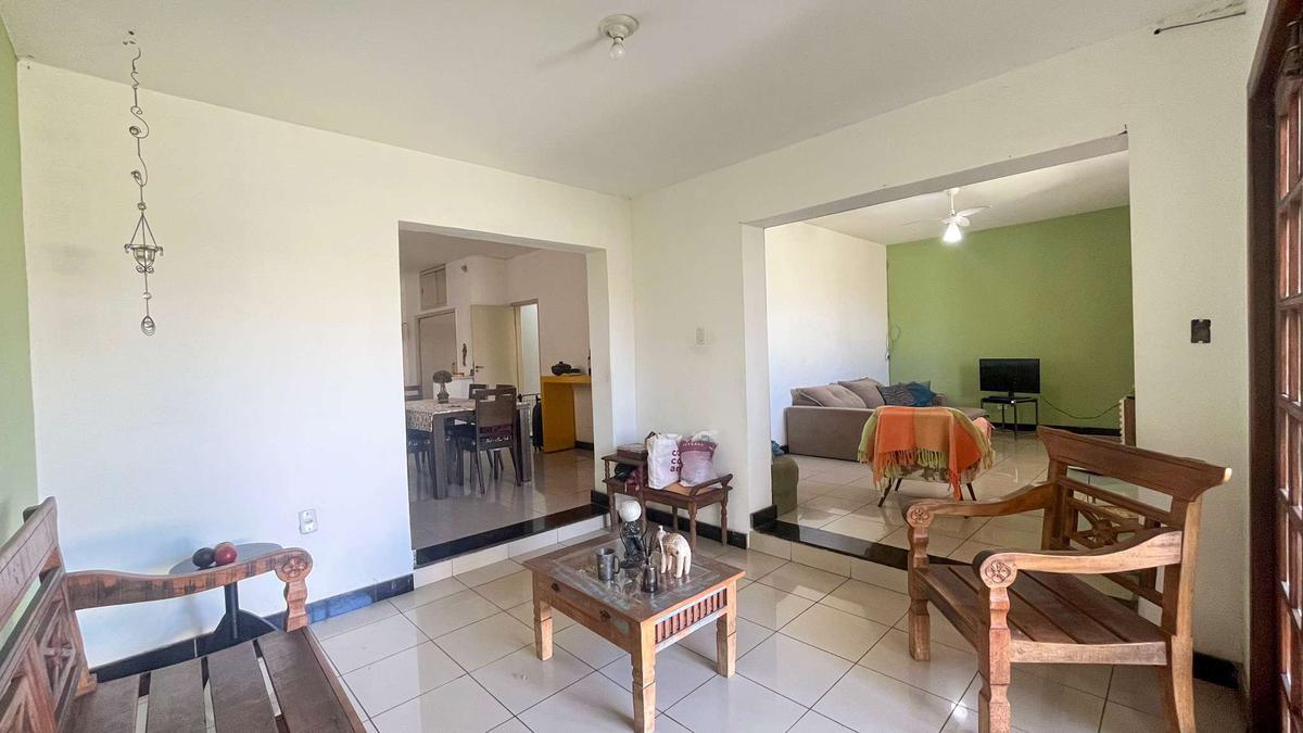 Casa, Nova Granada, 3 Quartos, 2 Vagas, 1 Suíte