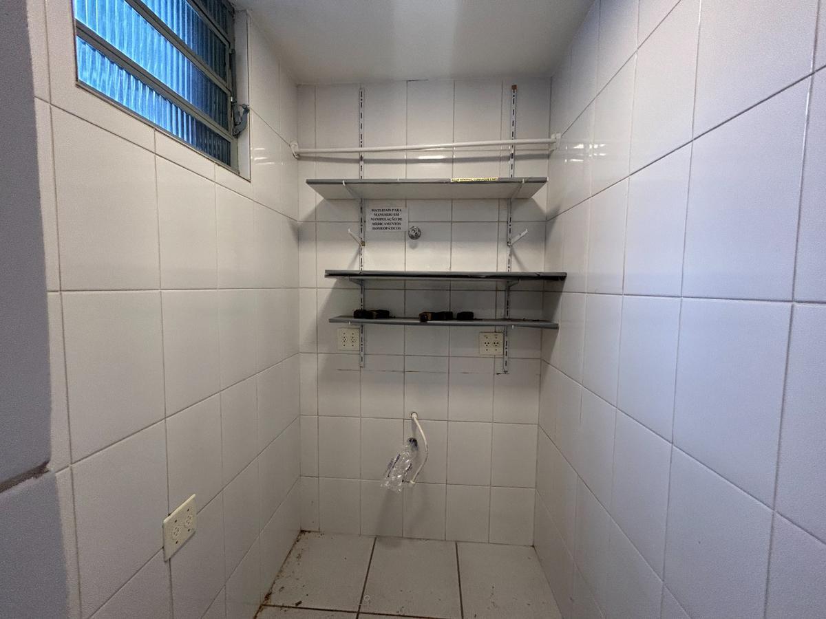 Casa Comercial, São Luiz (pampulha), 2 Quartos, 4 Vagas, 2 Suítes
