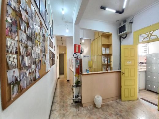 Casa, Funcionários, 4 Quartos, 6 Vagas