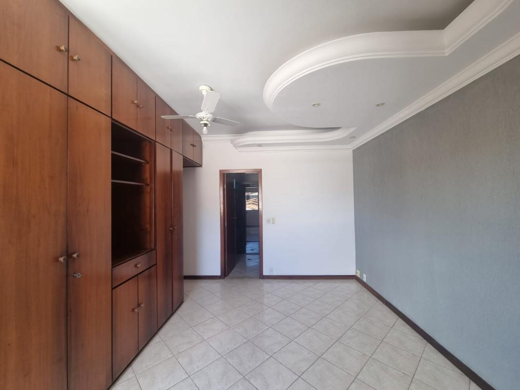 Cobertura, Jardim Riacho das Pedras, 4 Quartos, 2 Vagas, 1 Suíte