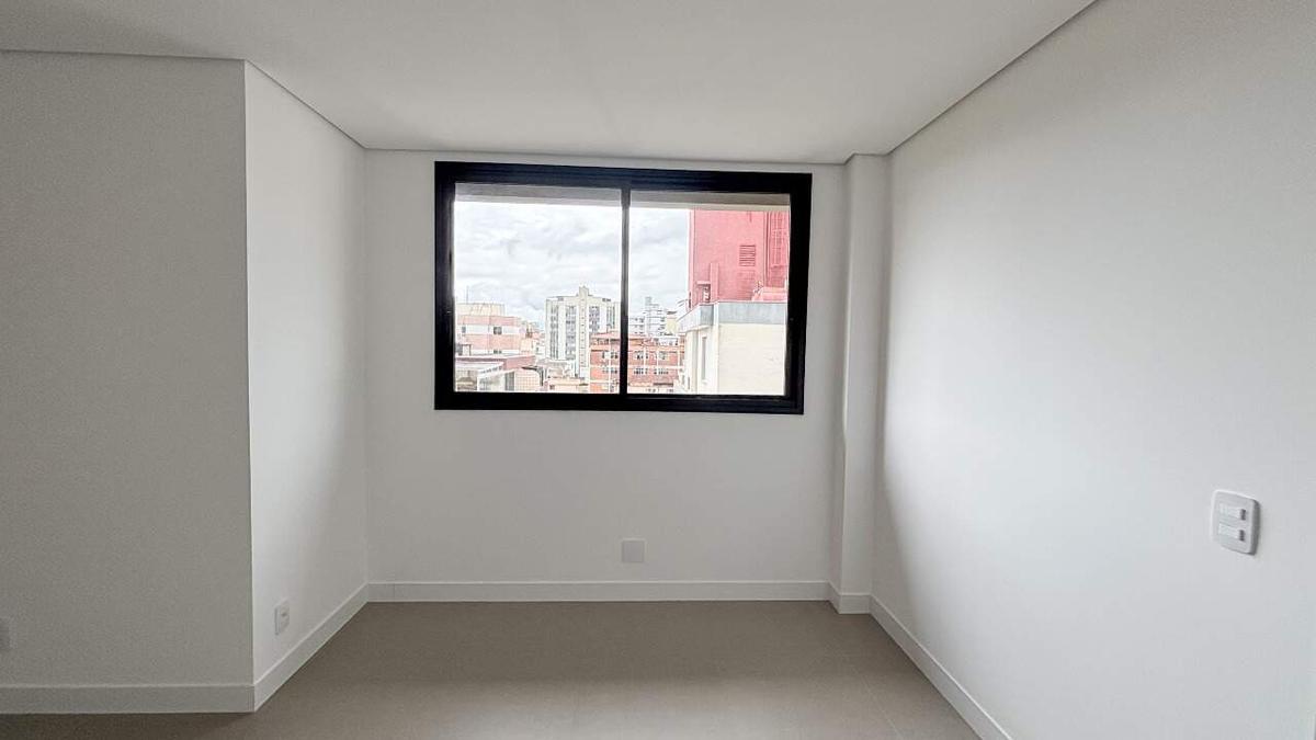 Apartamento, Grajaú, 4 Quartos, 3 Vagas, 4 Suítes