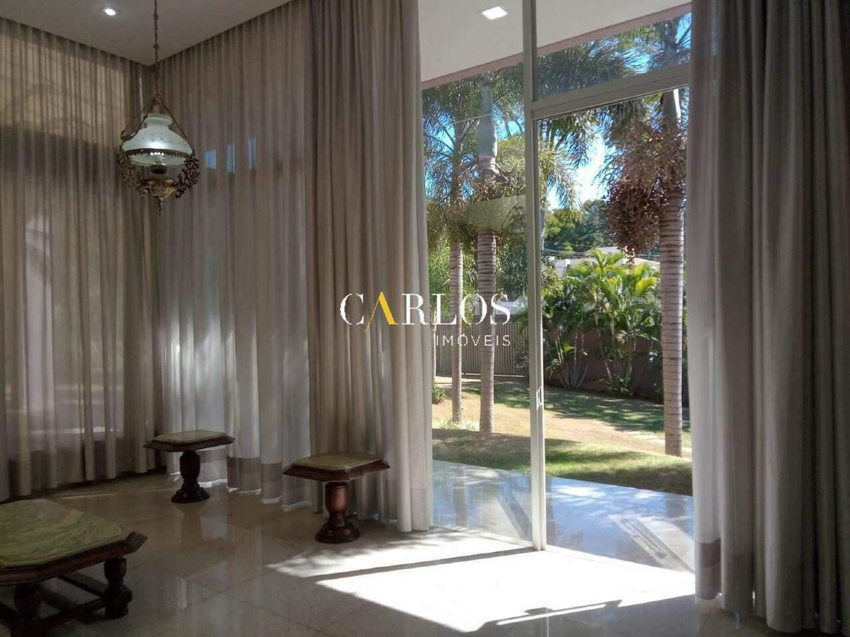 Casa, Braúnas, 4 Quartos, 12 Vagas, 2 Suítes