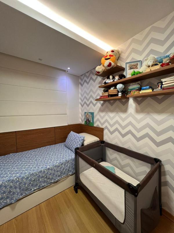 Apartamento, Europa, 2 Quartos, 1 Vaga