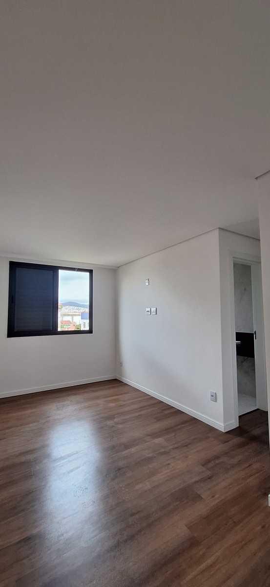 Cobertura, Sagrada Família, 3 Quartos, 2 Vagas, 1 Suíte