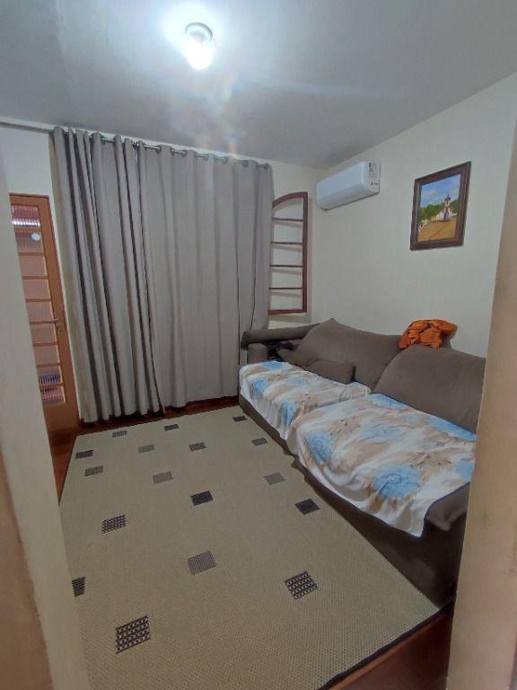 Casa, Nações Unidas, 5 Quartos, 4 Vagas, 1 Suíte