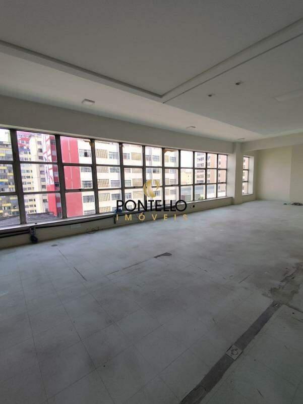 Andar, Centro, 0 Quarto, 0 Vaga
