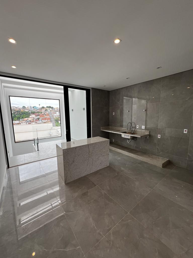 Casa, Campos Elíseos, 3 Quartos, 3 Vagas, 1 Suíte